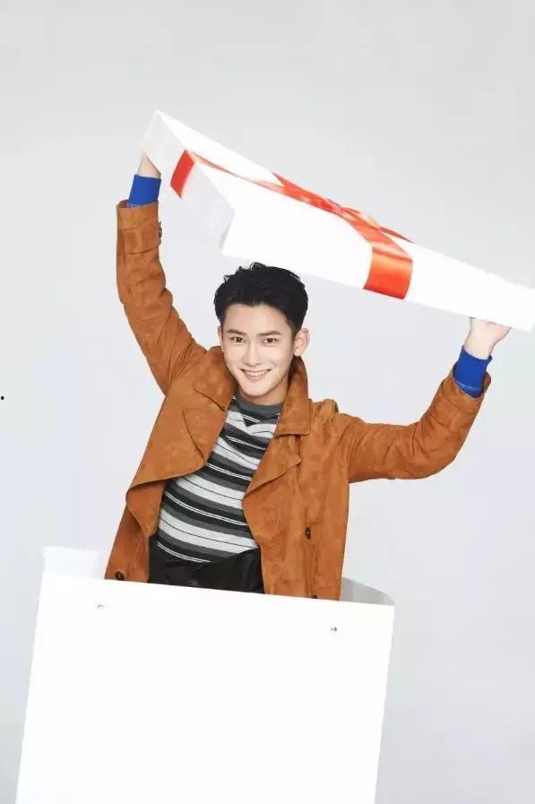 熊梓淇和陈学冬照片